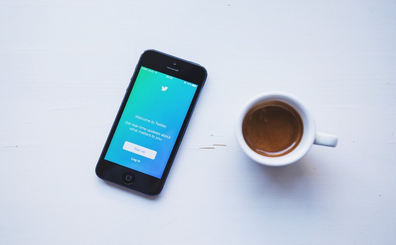 app movil de twitter iniciando en android