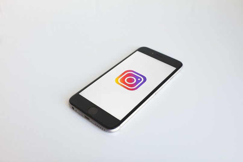 pasos para poner publicaciones en las historias en instagram desde el iphone