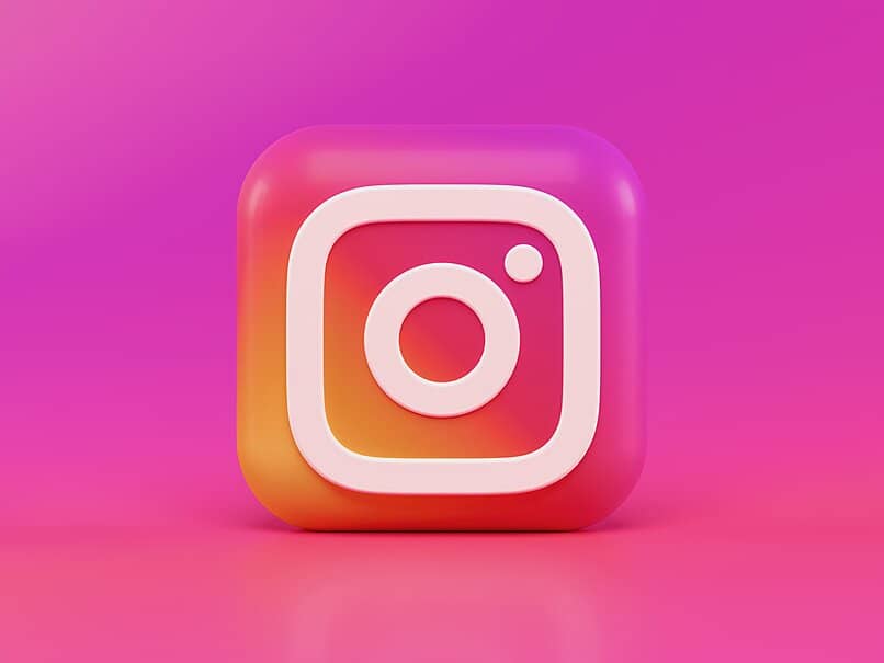 logo de instagram para cambiar el fondo de una historia